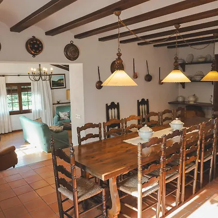 Cal Terri Rural Holiday home *