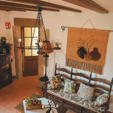 Cal Terri Rural Holiday home